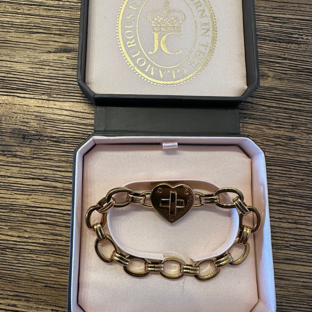 Juicy Couture Gold Heart Bracelet